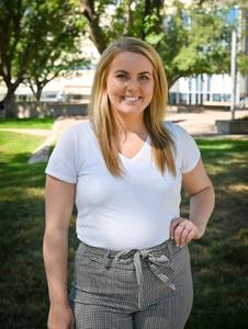 Photo of Stephanie Kroeze